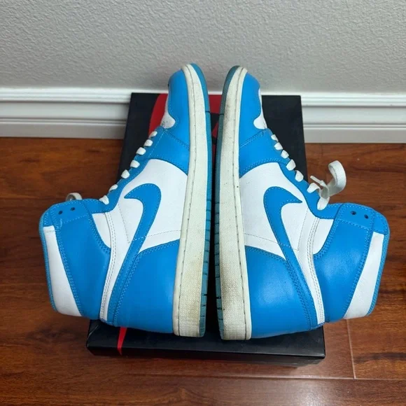 Jordan 1 Retro High OG UNC Size 10.5